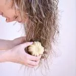 Lamazuna Stiv balsam til alle hårtyper BIO - vanilje (75 g) - tæmmer og dufter sødt af hår