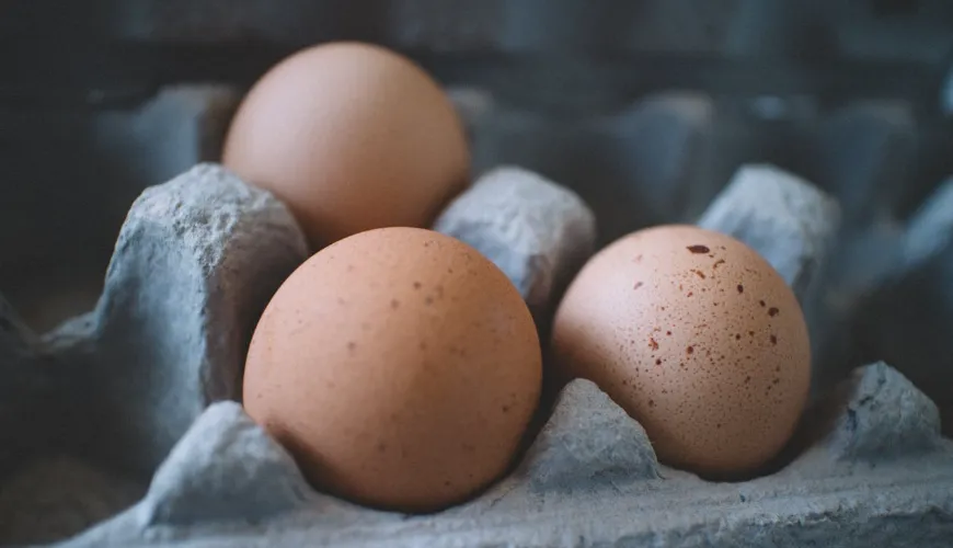 Hvordan man genkender mangel på vitamin B12 i din krop