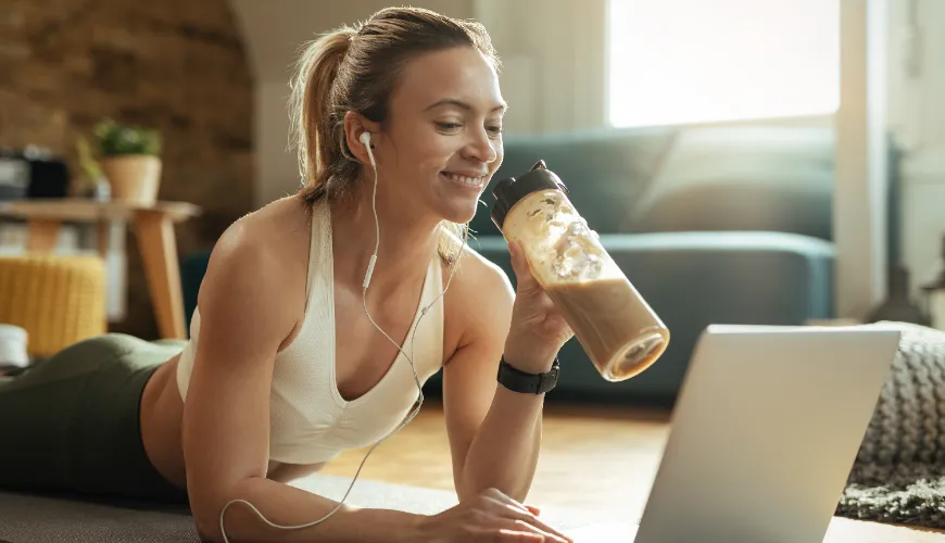 Hvornår skal man spise protein for at støtte sine fitnessmål?