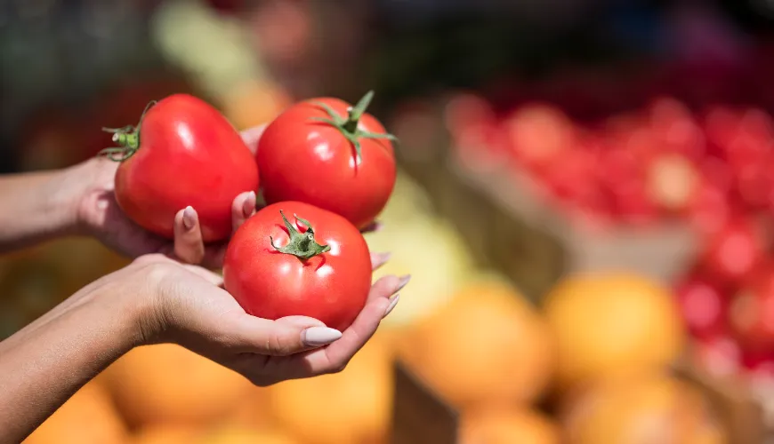 Ignorér ikke symptomerne på tomatallergi, de kan være alvorlige